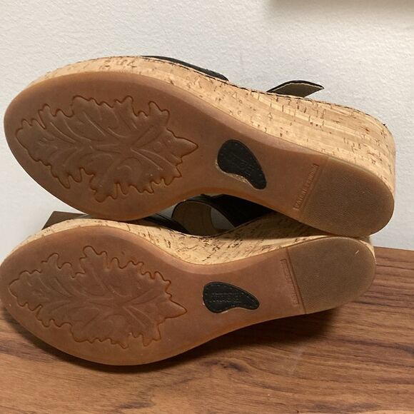 BOC Born Concepts Black Leather Cork Wedge Slide Women’s Sandal Size 11. - Picture 7 of 9